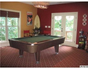 Bonus Room 300x234 Bonus Room