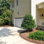 side load garage side load garage 150x150 Gorgeous Lake Wylie Home For Rent