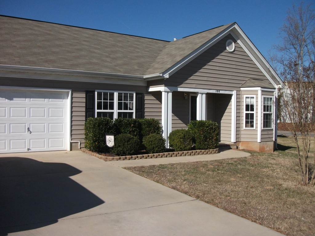 Mooresville Home For Rent By Carolina Living Property Management