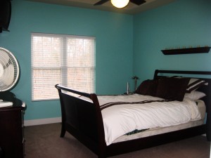 06 bedroom 300x225  master bedroom